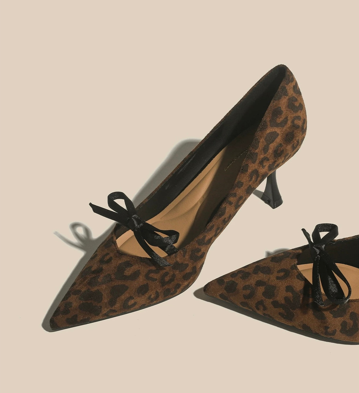 Leopard Print Bow-Detail Pumps