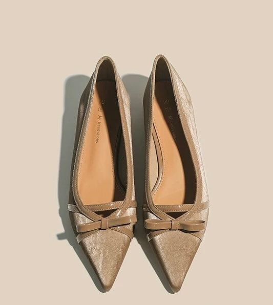 Bow-Detail Pointed-Toe Flats